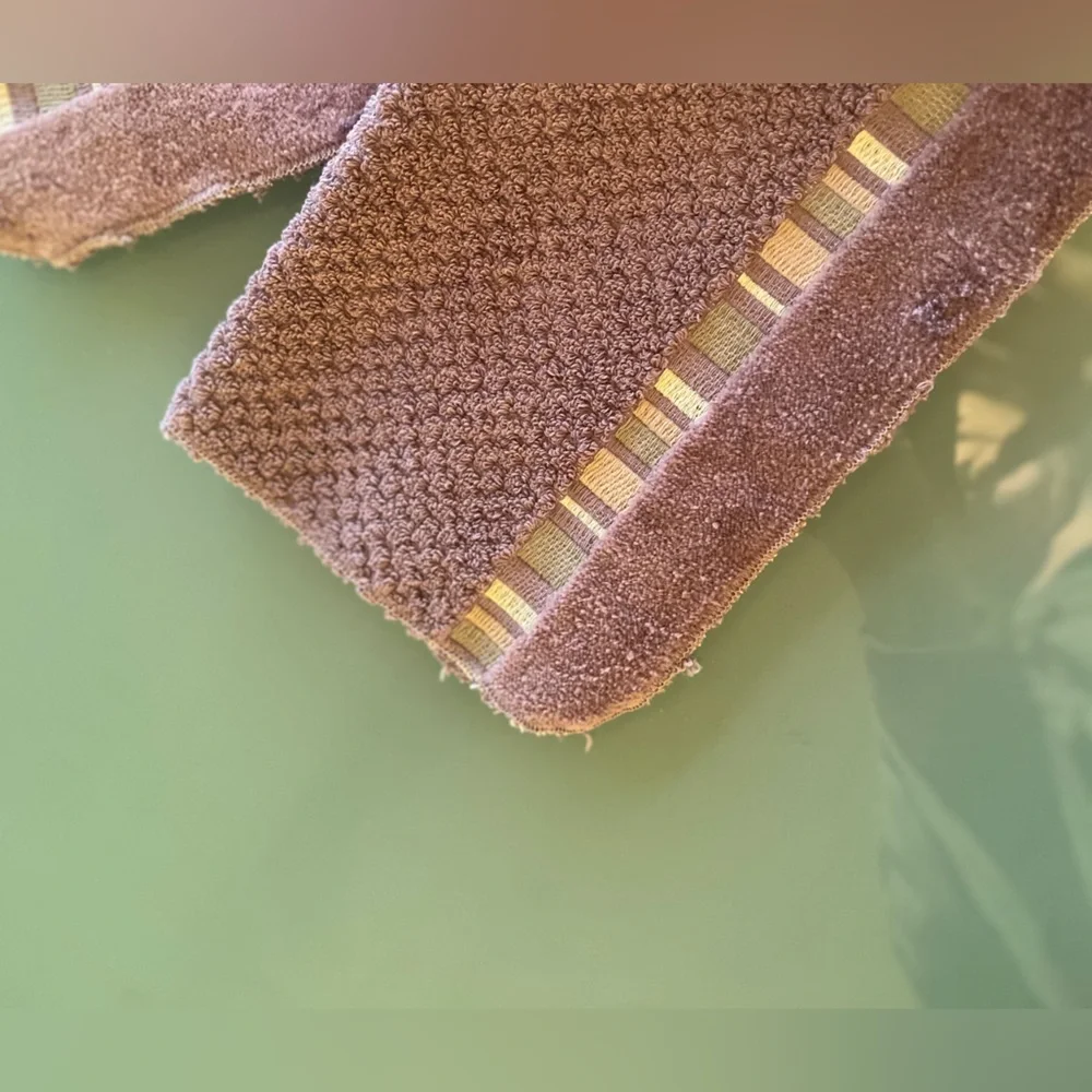 NWT Charter Club Textured Stripe Orchid Mauve 100% Cotton Two Washcloths 13